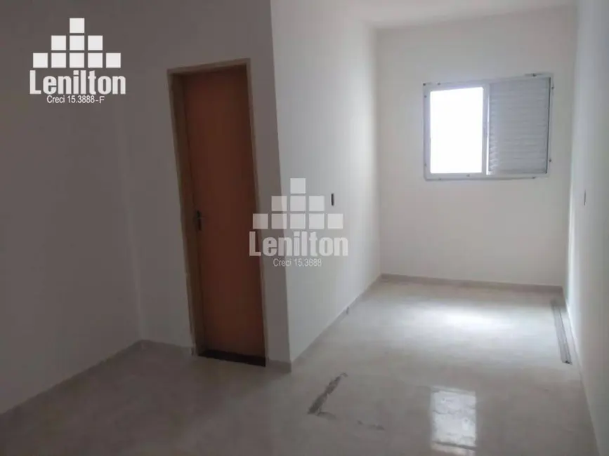 Foto 2 de Sobrado com 2 quartos à venda, 110m2 em Vila Bela Vista, Santo Andre - SP