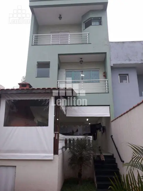Foto 1 de Sobrado com 3 quartos à venda, 190m2 em Vila Curuçá, Santo Andre - SP