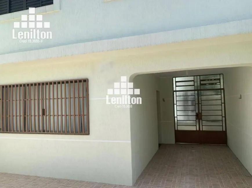 Sobrado com 3 quartos à venda, 180m2 em Jardim Santa Cristina, Santo Andre - SP - imagem 4 Foto 4 de Sobrado com 3 quartos à venda, 180m2 em Jardim Santa Cristina, Santo Andre - SP