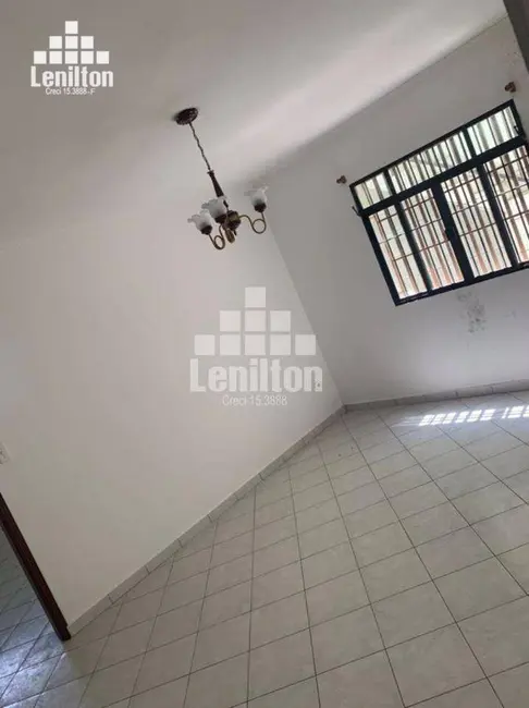 Sobrado com 3 quartos à venda, 180m2 em Jardim Santa Cristina, Santo Andre - SP - imagem 9 Foto 9 de Sobrado com 3 quartos à venda, 180m2 em Jardim Santa Cristina, Santo Andre - SP