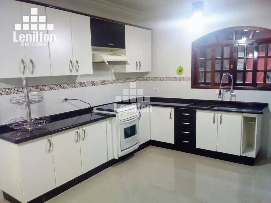 Sobrado com 4 quartos à venda, 150m2 em Parque das Nações, Santo Andre - SP - imagem 9 Foto 9 de Sobrado com 4 quartos à venda, 150m2 em Parque das Nações, Santo Andre - SP