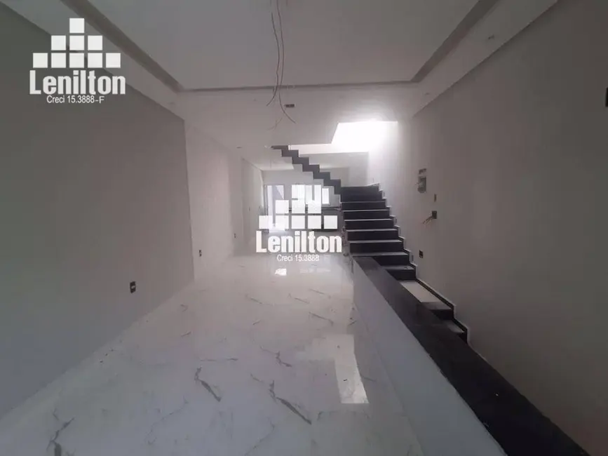 Foto 1 de Sobrado com 3 quartos à venda, 190m2 em Santa Maria, Santo Andre - SP