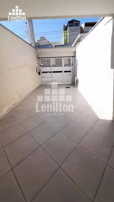 Sobrado com 2 quartos à venda, 152m2 em Vila Cecília Maria, Santo Andre - SP - imagem 1 Foto 1 de Sobrado com 2 quartos à venda, 152m2 em Vila Cecília Maria, Santo Andre - SP