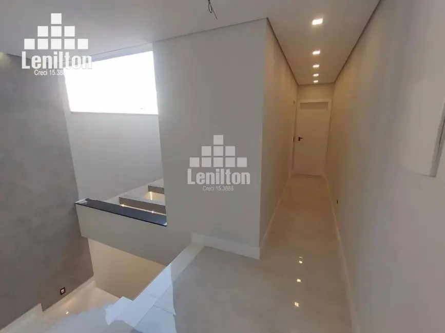 Sobrado com 3 quartos à venda, 175m2 em Sao Bernardo Do Campo - SP - imagem 8 Foto 8 de Sobrado com 3 quartos à venda, 175m2 em Sao Bernardo Do Campo - SP