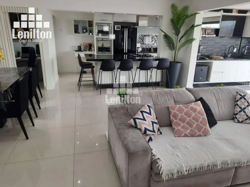 Apartamento com 3 quartos à venda, 198m2 em Vila Gilda, Santo Andre - SP - imagem 4 Foto 4 de Apartamento com 3 quartos à venda, 198m2 em Vila Gilda, Santo Andre - SP