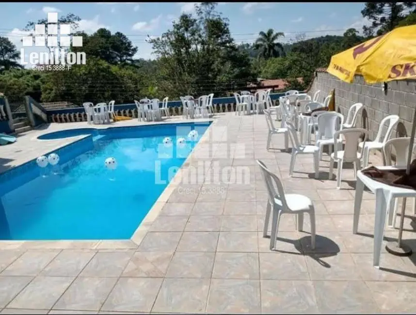 Foto 2 de Chácara com 6 quartos à venda, 2300m2 em Chácaras Virginia, Suzano - SP