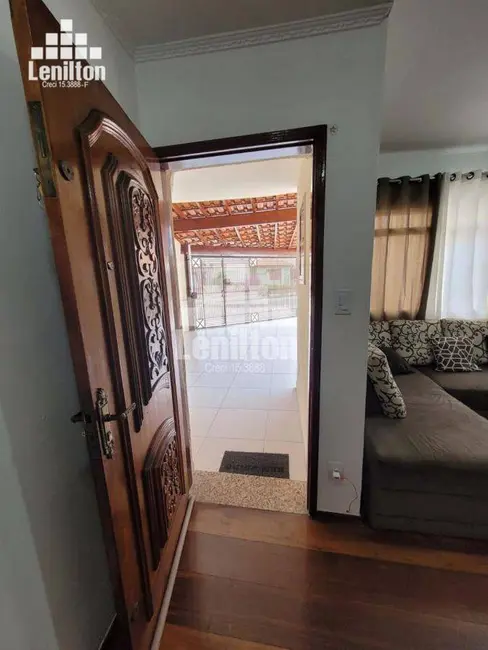 Foto 5 de Sobrado com 3 quartos à venda, 169m2 em Vila Scarpelli, Santo Andre - SP