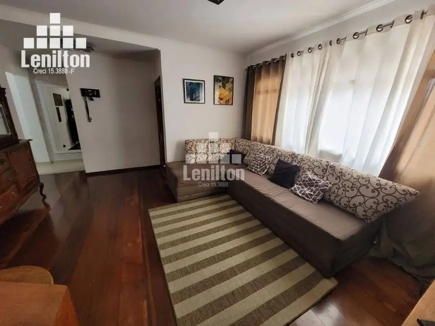 Foto 2 de Sobrado com 3 quartos à venda, 169m2 em Vila Scarpelli, Santo Andre - SP