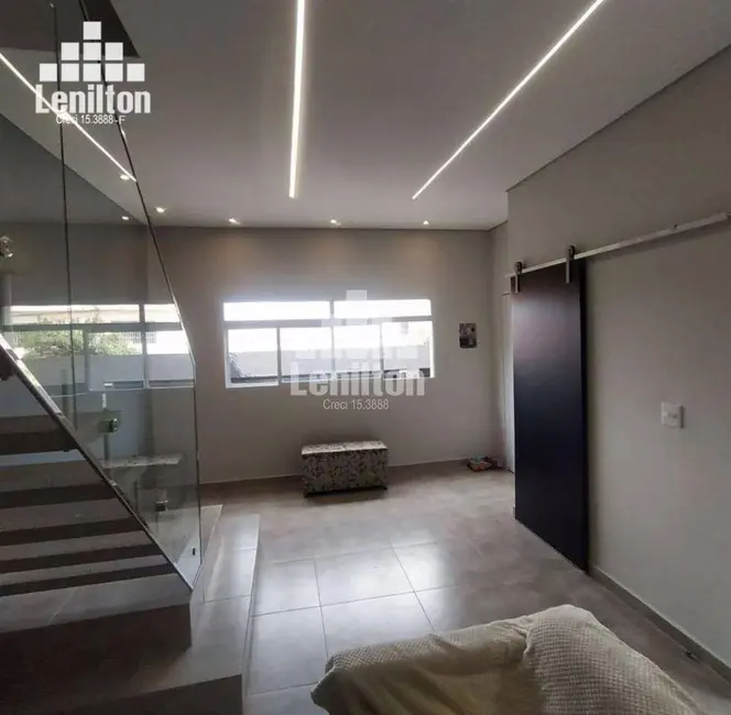 Sobrado com 2 quartos à venda, 125m2 em Alves Dias, Sao Bernardo Do Campo - SP - imagem 8 Foto 8 de Sobrado com 2 quartos à venda, 125m2 em Alves Dias, Sao Bernardo Do Campo - SP