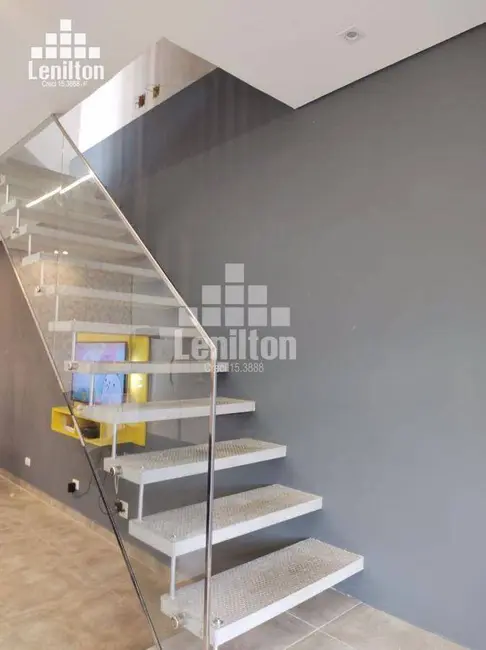 Sobrado com 2 quartos à venda, 125m2 em Alves Dias, Sao Bernardo Do Campo - SP - imagem 3 Foto 3 de Sobrado com 2 quartos à venda, 125m2 em Alves Dias, Sao Bernardo Do Campo - SP