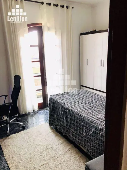 Sobrado com 3 quartos à venda, 180m2 em Jardim do Estádio, Santo Andre - SP - imagem 6 Foto 6 de Sobrado com 3 quartos à venda, 180m2 em Jardim do Estádio, Santo Andre - SP