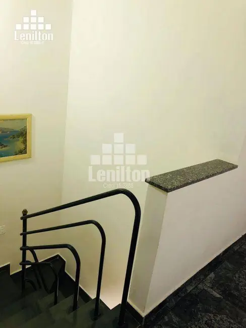 Sobrado com 3 quartos à venda, 180m2 em Jardim do Estádio, Santo Andre - SP - imagem 3 Foto 3 de Sobrado com 3 quartos à venda, 180m2 em Jardim do Estádio, Santo Andre - SP