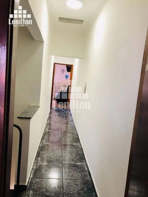 Sobrado com 3 quartos à venda, 180m2 em Jardim do Estádio, Santo Andre - SP - imagem 5 Foto 5 de Sobrado com 3 quartos à venda, 180m2 em Jardim do Estádio, Santo Andre - SP