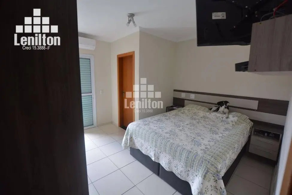 Sobrado com 3 quartos à venda, 120m2 em Santo Andre - SP - imagem 6 Foto 6 de Sobrado com 3 quartos à venda, 120m2 em Santo Andre - SP