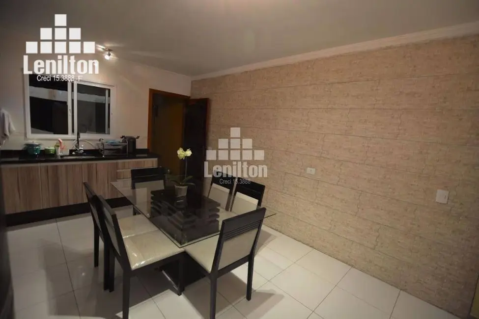 Sobrado com 3 quartos à venda, 120m2 em Santo Andre - SP - imagem 2 Foto 2 de Sobrado com 3 quartos à venda, 120m2 em Santo Andre - SP