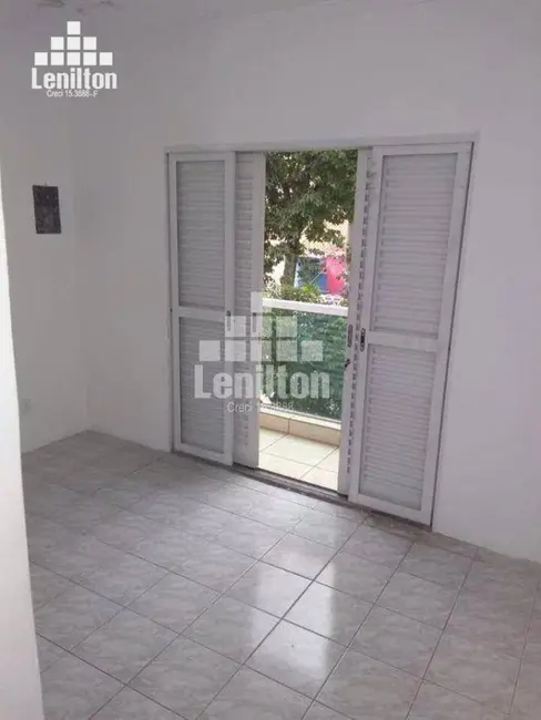 Foto 2 de Sobrado com 3 quartos para alugar, 261m2 em Jardim Rina, Santo Andre - SP