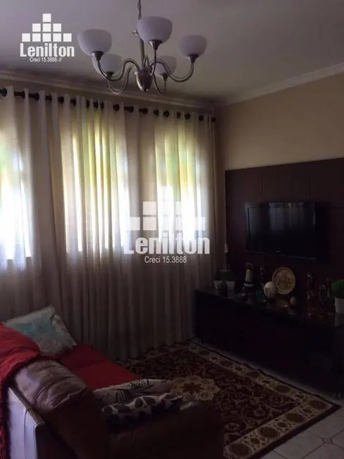 Sobrado com 3 quartos à venda, 99m2 em Sao Bernardo Do Campo - SP - imagem 8 Foto 8 de Sobrado com 3 quartos à venda, 99m2 em Sao Bernardo Do Campo - SP