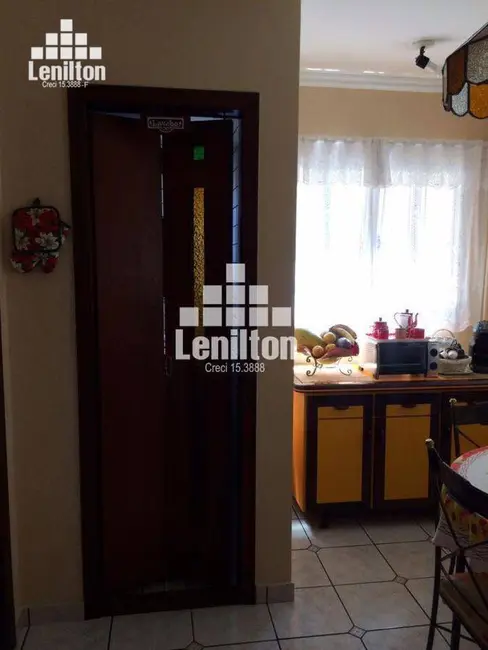 Sobrado com 3 quartos à venda, 99m2 em Sao Bernardo Do Campo - SP - imagem 3 Foto 3 de Sobrado com 3 quartos à venda, 99m2 em Sao Bernardo Do Campo - SP