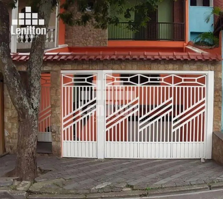 Foto 1 de Sobrado com 3 quartos à venda, 220m2 em Jardim Marek, Santo Andre - SP