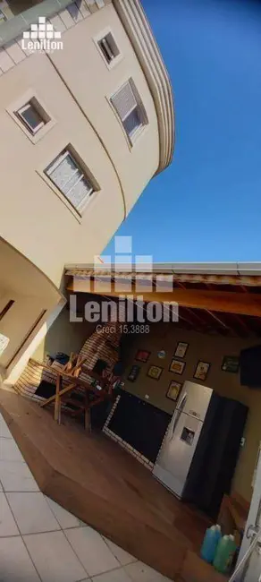 Sobrado com 2 quartos à venda, 88m2 em Jardim Las Vegas, Santo Andre - SP - imagem 5 Foto 5 de Sobrado com 2 quartos à venda, 88m2 em Jardim Las Vegas, Santo Andre - SP