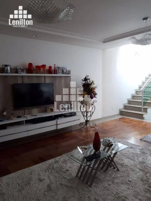 Foto 2 de Sobrado com 3 quartos à venda, 140m2 em Vila Floresta, Santo Andre - SP