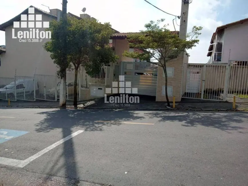 Foto 2 de Casa com 2 quartos à venda, 109m2 em Sao Bernardo Do Campo - SP