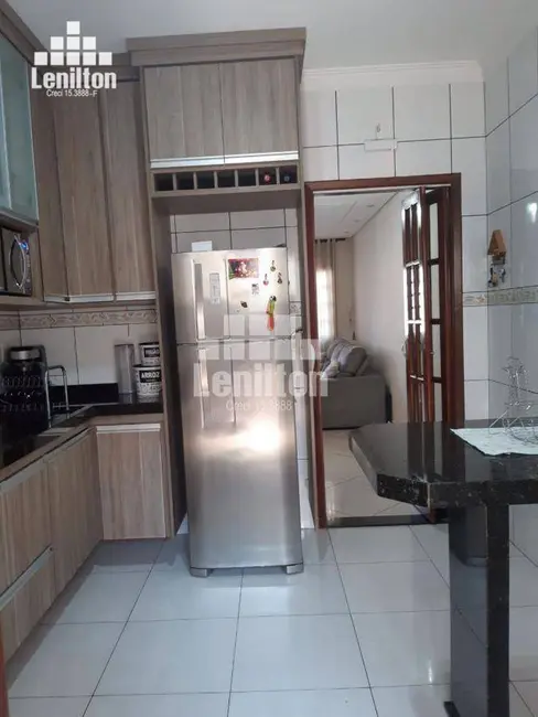 Foto 9 de Casa com 2 quartos à venda, 109m2 em Sao Bernardo Do Campo - SP