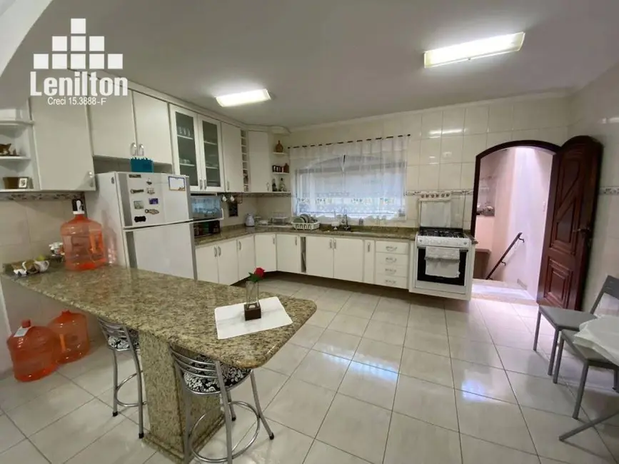 Foto 2 de Sobrado com 3 quartos à venda, 264m2 em Jardim Las Vegas, Santo Andre - SP