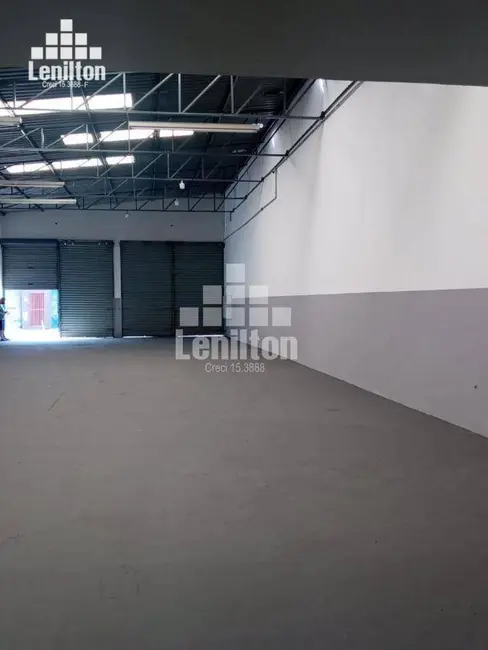 Foto 2 de Armazém / Galpão para alugar, 350m2 em Jardim Ocara, Santo Andre - SP