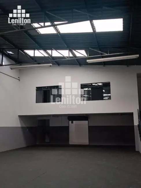 Foto 3 de Armazém / Galpão para alugar, 350m2 em Jardim Ocara, Santo Andre - SP