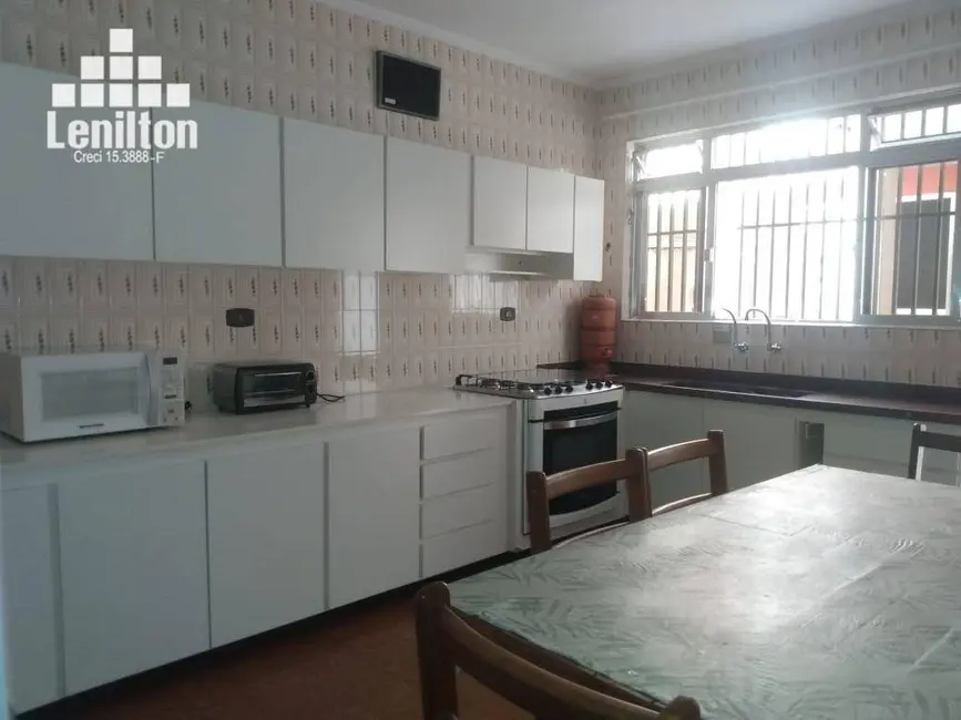 Foto 6 de Sobrado com 3 quartos à venda, 130m2 em Vila Scarpelli, Santo Andre - SP