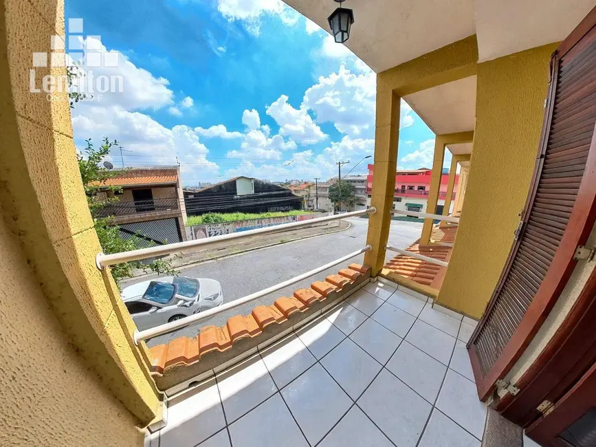 Foto 2 de Sobrado com 3 quartos à venda, 160m2 em Jardim Las Vegas, Santo Andre - SP