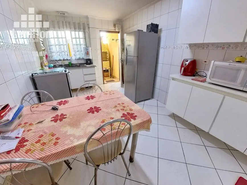 Foto 5 de Sobrado com 3 quartos à venda, 160m2 em Jardim Las Vegas, Santo Andre - SP