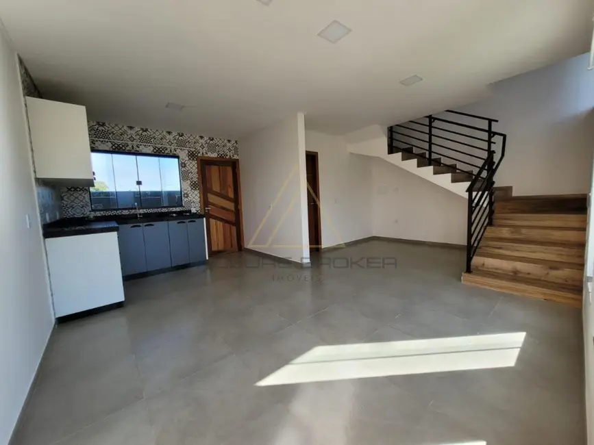 Casa com 3 quartos à venda, 96m2 em Barra Velha - SC - imagem 4 Foto 4 de Casa com 3 quartos à venda, 96m2 em Barra Velha - SC