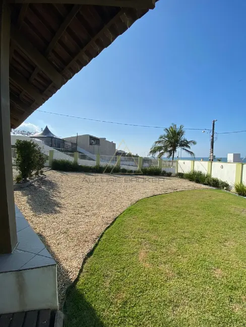 Foto 8 de Casa com 6 quartos à venda, 367m2 em Balneario Picarras - SC