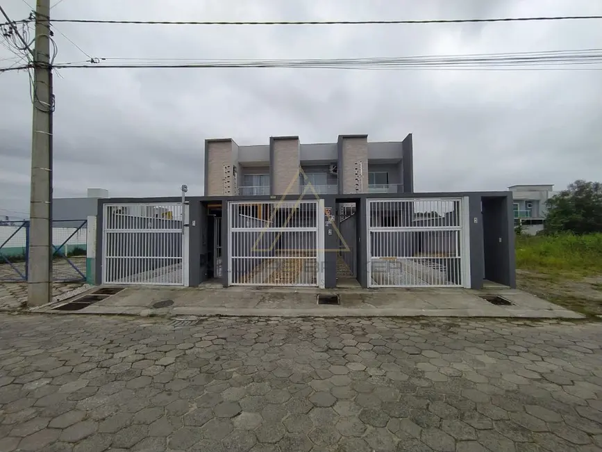 Foto 3 de Casa com 2 quartos à venda, 80m2 em Centro, Balneario Picarras - SC