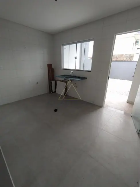 Foto 6 de Casa com 2 quartos à venda, 80m2 em Centro, Balneario Picarras - SC