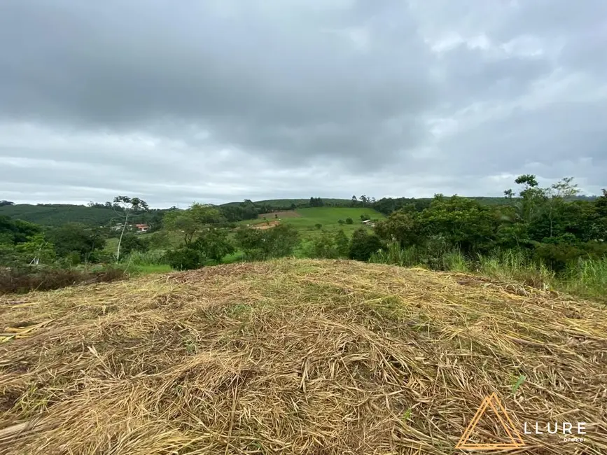 Foto 1 de Sítio / Rancho à venda em Balneario Picarras - SC