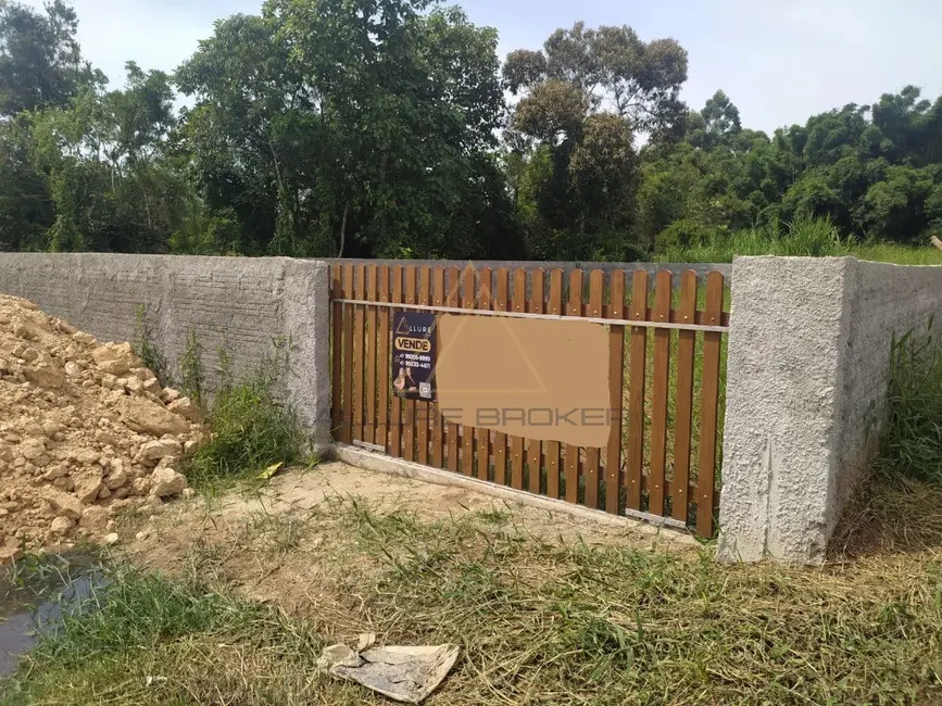 Foto 6 de Terreno / Lote à venda, 252m2 em Balneario Picarras - SC