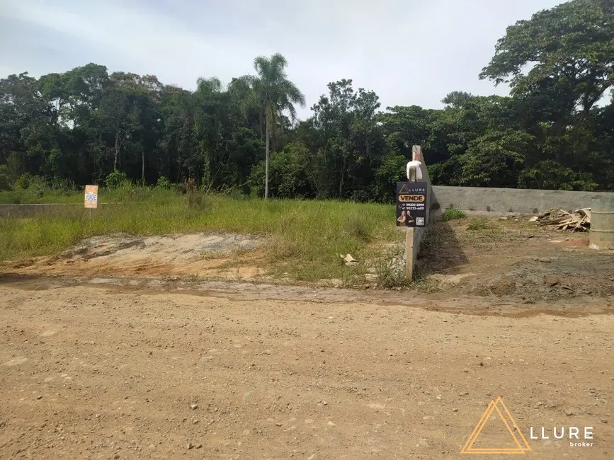 Foto 3 de Terreno / Lote à venda, 260m2 em Balneario Picarras - SC