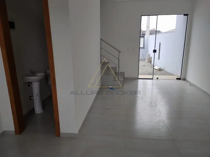 Foto 6 de Casa com 2 quartos à venda, 70m2 em Balneario Picarras - SC