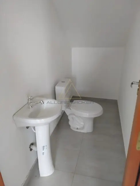 Foto 3 de Casa com 2 quartos à venda, 70m2 em Balneario Picarras - SC