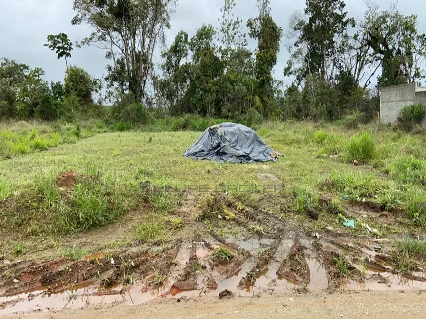 Foto 4 de Terreno / Lote à venda, 300m2 em Balneario Picarras - SC