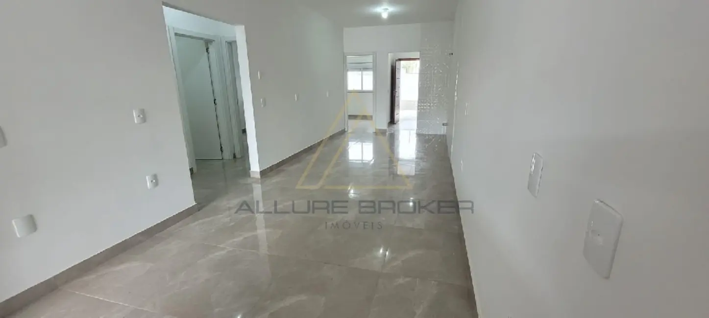 Foto 6 de Casa com 3 quartos à venda, 99m2 em Balneario Picarras - SC