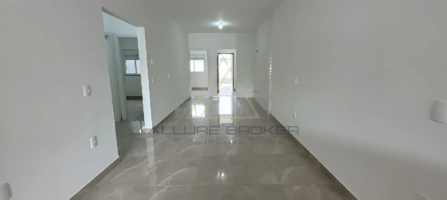 Foto 5 de Casa com 3 quartos à venda, 99m2 em Balneario Picarras - SC