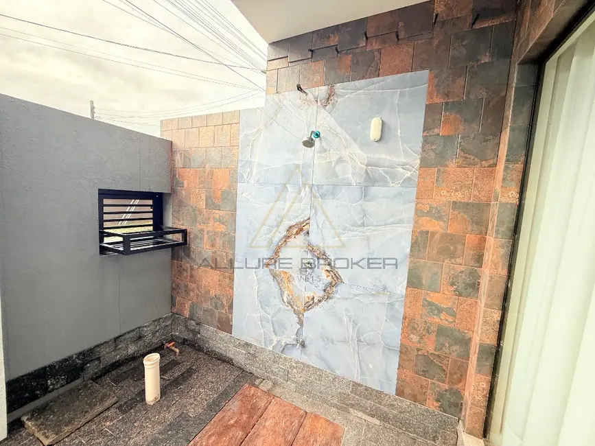 Foto 3 de Casa com 3 quartos à venda, 121m2 em Centro, Balneario Picarras - SC