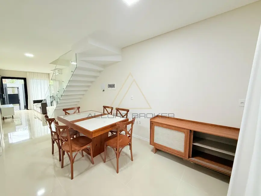 Foto 9 de Casa com 3 quartos à venda, 121m2 em Centro, Balneario Picarras - SC