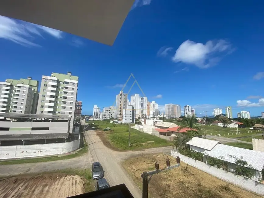 Foto 3 de Apartamento com 2 quartos à venda, 66m2 em Balneario Picarras - SC