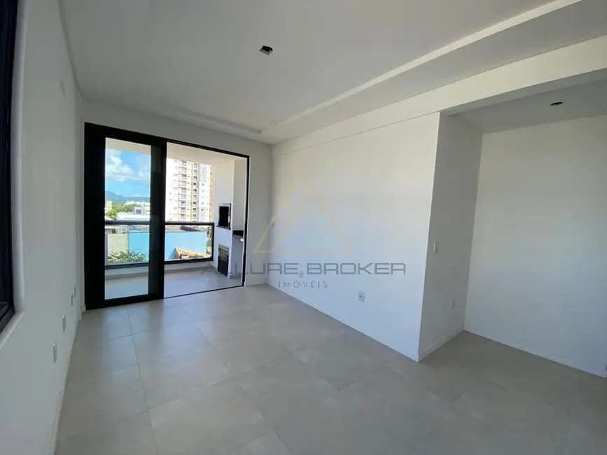 Foto 7 de Apartamento com 2 quartos à venda, 66m2 em Balneario Picarras - SC