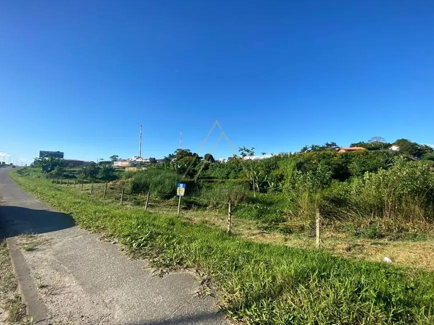 Foto 1 de Terreno / Lote à venda, 730m2 em Balneario Picarras - SC